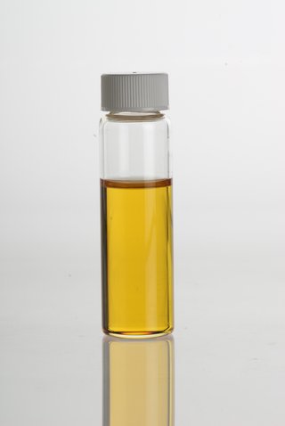 Cinnamon Bark Oil (Cinnamomi corticis aetheroleum)